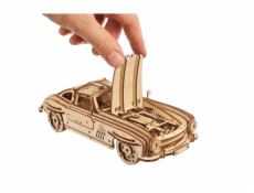 Ugears 3D dřevěné mechanické puzzle Auto Winged Sports Coupe