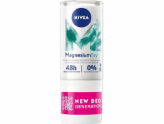 Nivea Magnesium Dry Fresh Antiperspirant Roll-on pre ženy 50 ml